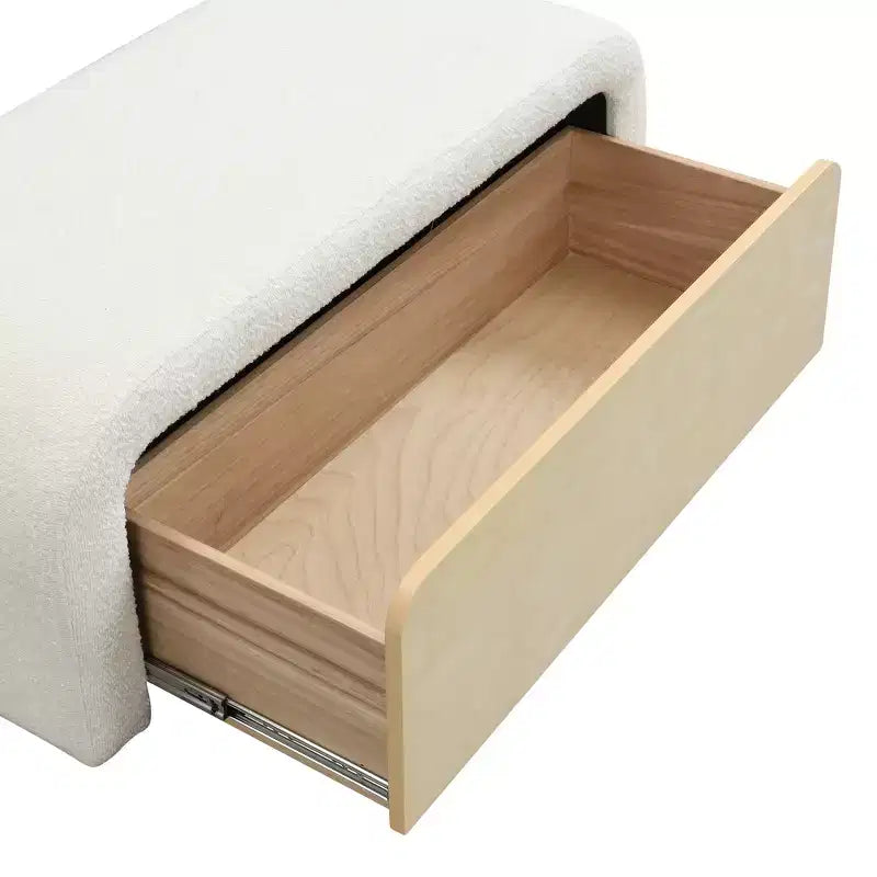 Pouf moderno Fiora imbottito in bouclé