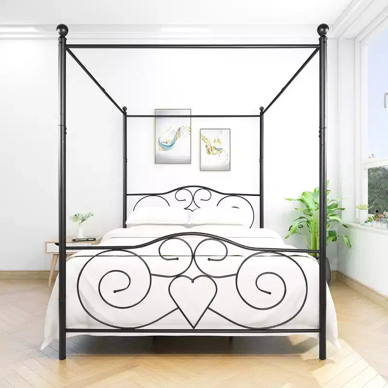 Struttura letto a baldacchino in metallo Rubie Queen Size con testiera vintage