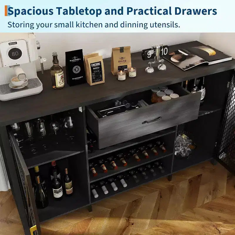 Mobile bar in stile industriale da 71 pollici, finitura nero rustico con portabottiglie e cassetto portaoggetti, credenza multiuso per cucina e sala da pranzo, nero